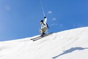 半岛体育app登录 -JackeyLove在美国队比赛中赛况扑朔迷离，赛事规则更新引发热议！