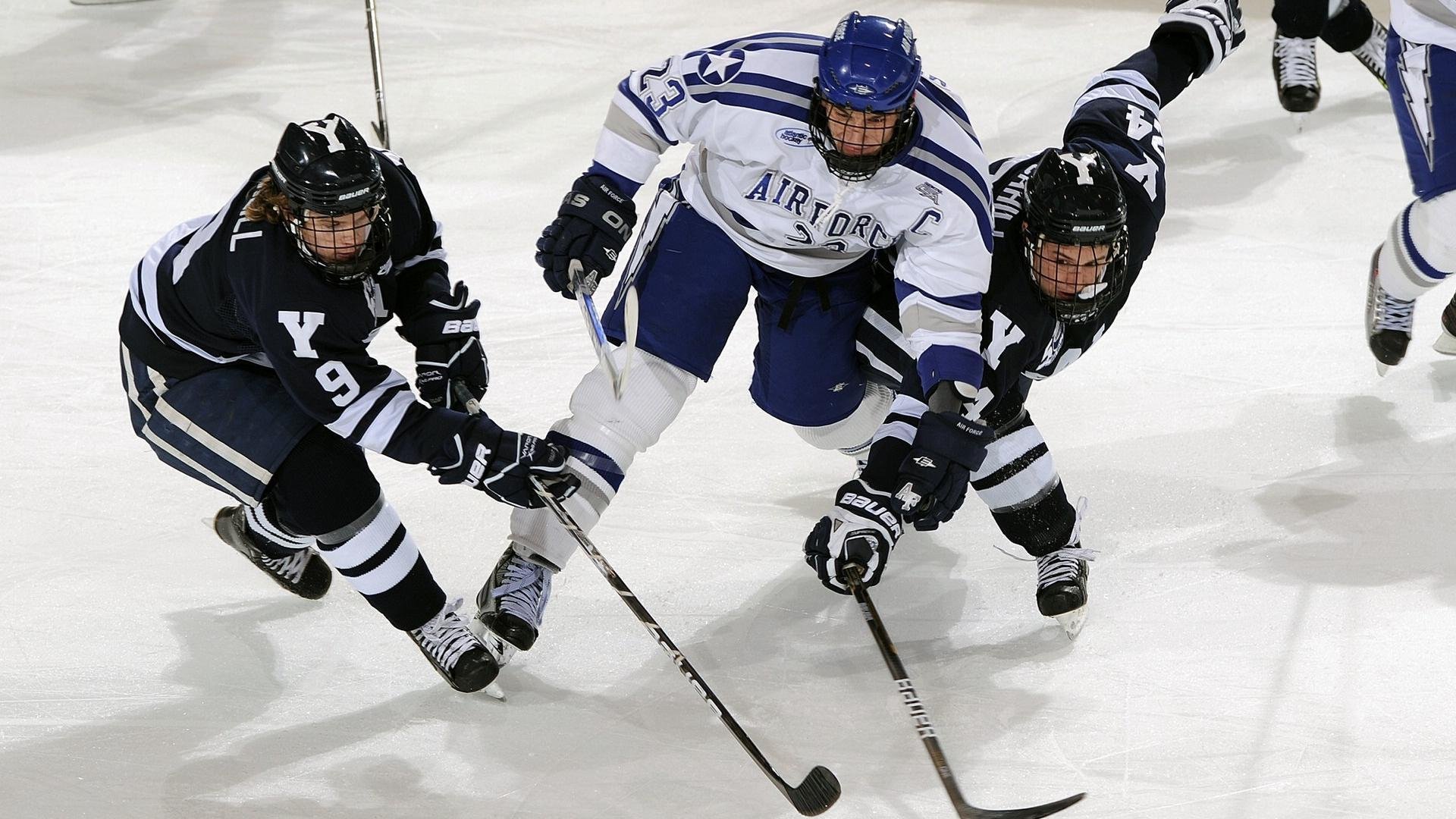 欧冠转会风云：山东泰山盯上锋线强援，保罗或成交易筹码